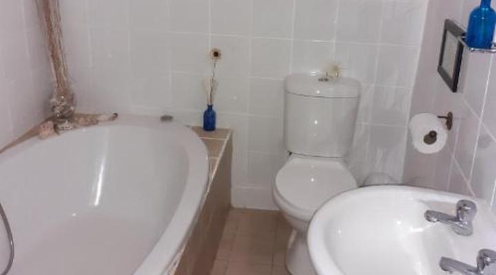 Tropicana Lodge & Function Venue