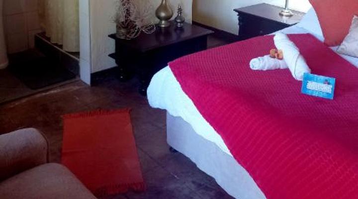 Tropicana Lodge & Function Venue