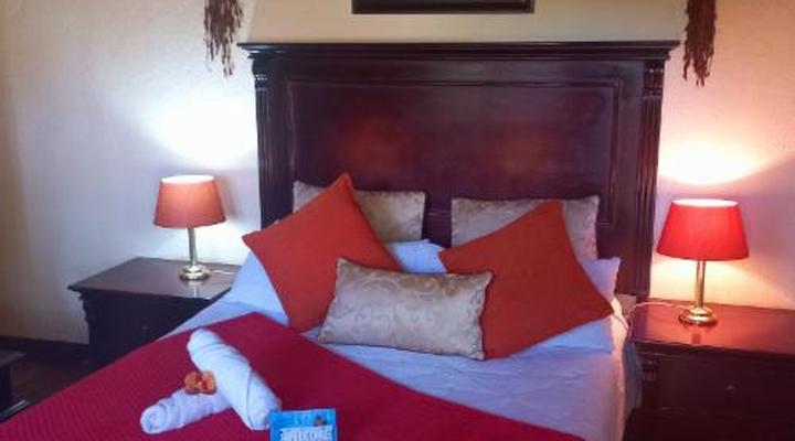 Tropicana Lodge & Function Venue