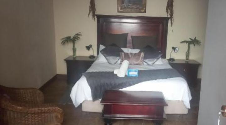 Tropicana Lodge & Function Venue