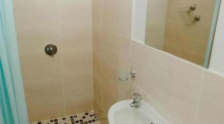 Golden Candle Guest House