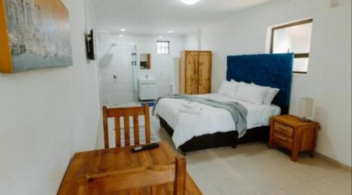 Golden Candle Guest House