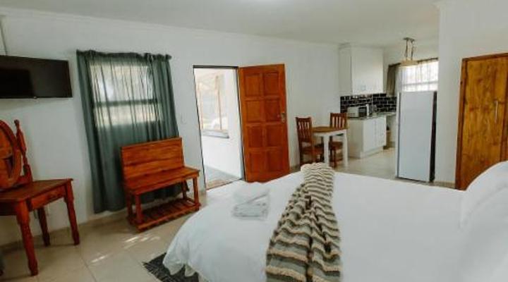 Golden Candle Guest House