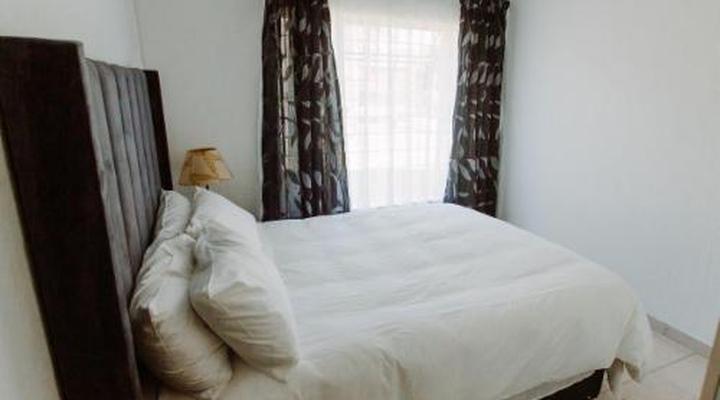 Golden Candle Guest House