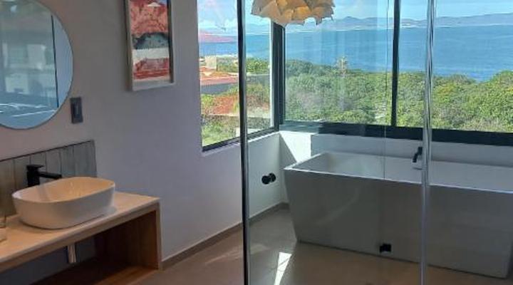 The Whale's Tale Guesthouse