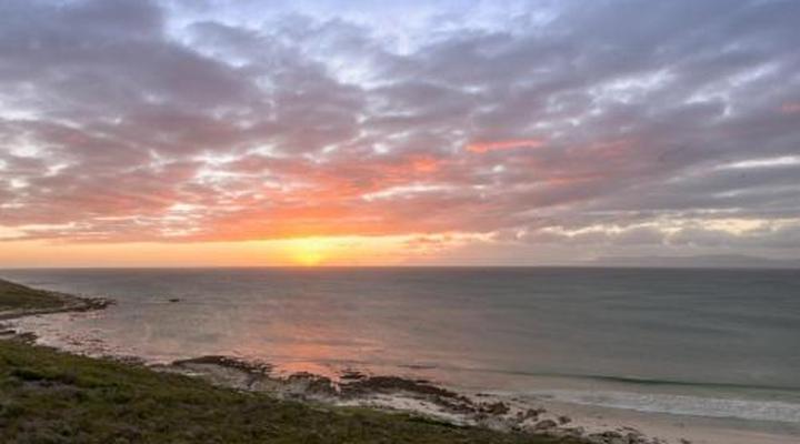 Romansbaai Collection