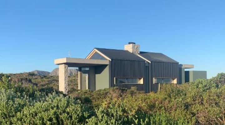 Romansbaai Collection