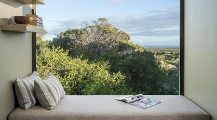 Romansbaai Collection