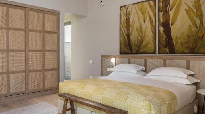 Romansbaai Collection