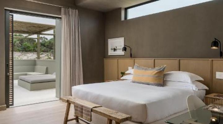 Romansbaai Collection