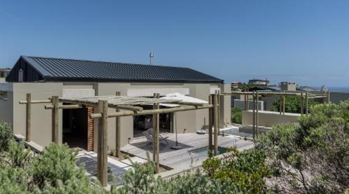 Romansbaai Collection