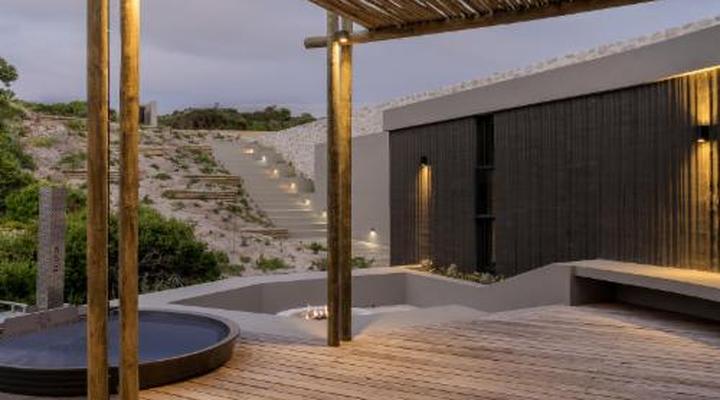 Romansbaai Collection