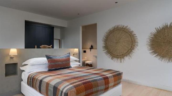 Romansbaai Collection