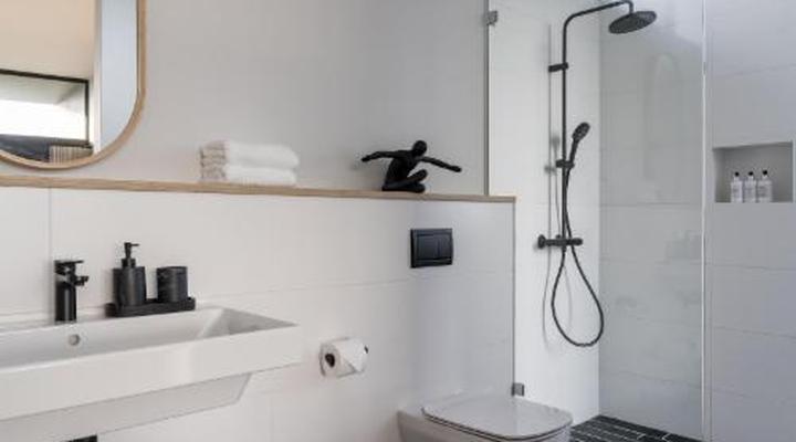 Romansbaai Collection