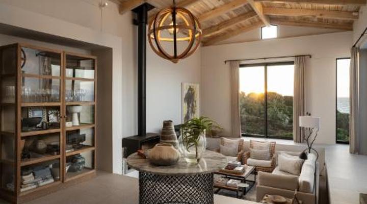 Romansbaai Collection