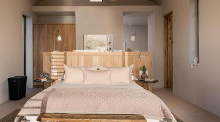 Romansbaai Collection