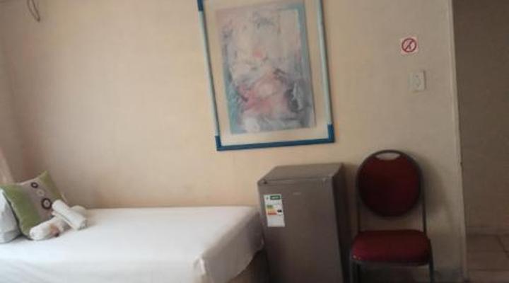 Diphororo Guesthouse