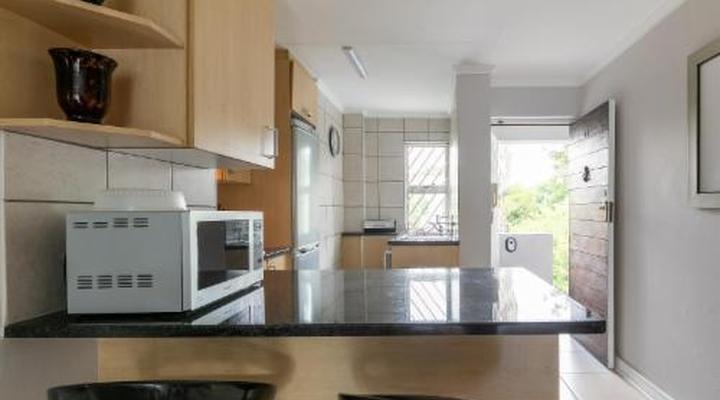 RAD STAYS - 60 Westpoint 89 Grayston