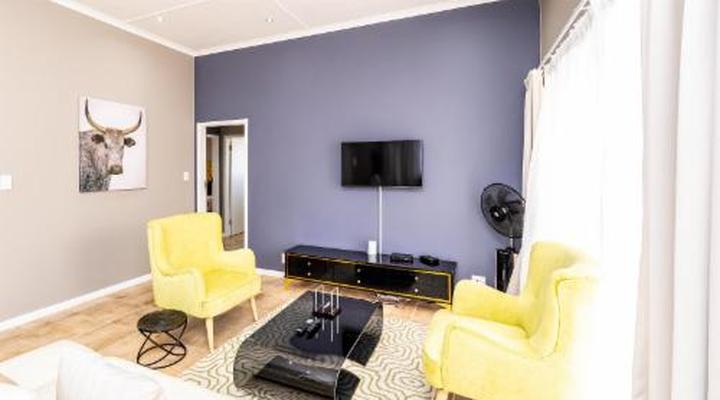 Modern Executive Unit