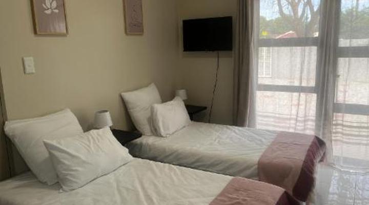 Magnolia House and Gardens