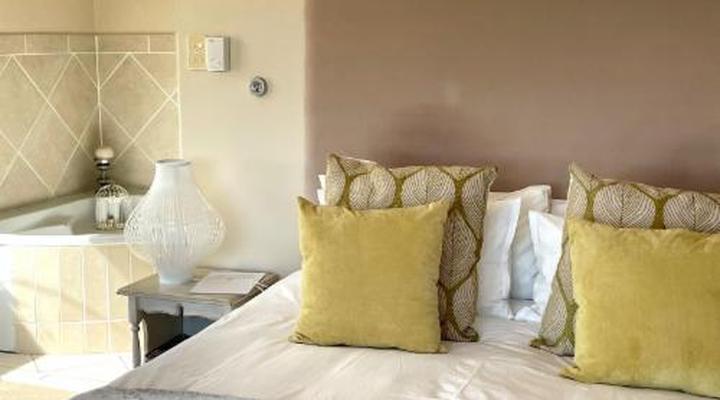 Sandra's Guest House