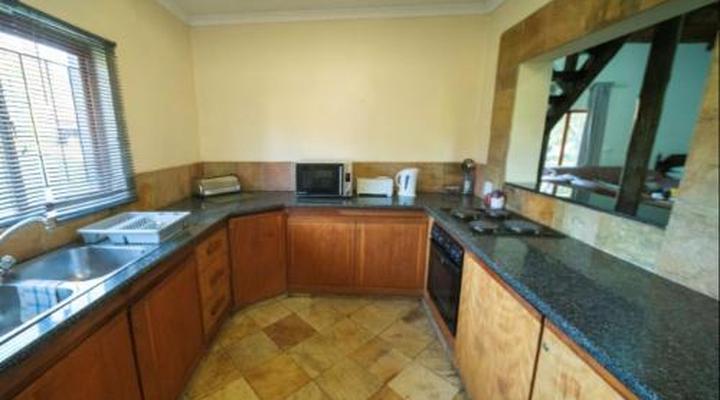 Hoopoe Haven Guest House