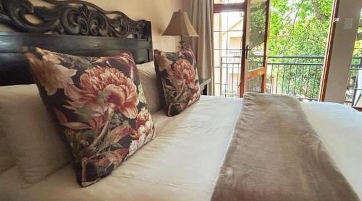 Del Roza Guest House