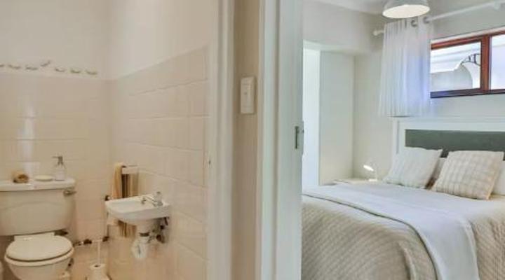 Whales & Wonders Guesthouse