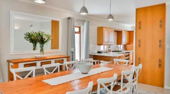 Whales & Wonders Guesthouse