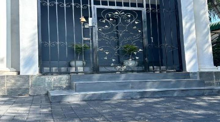 Spacube Luxury Suites and Spa