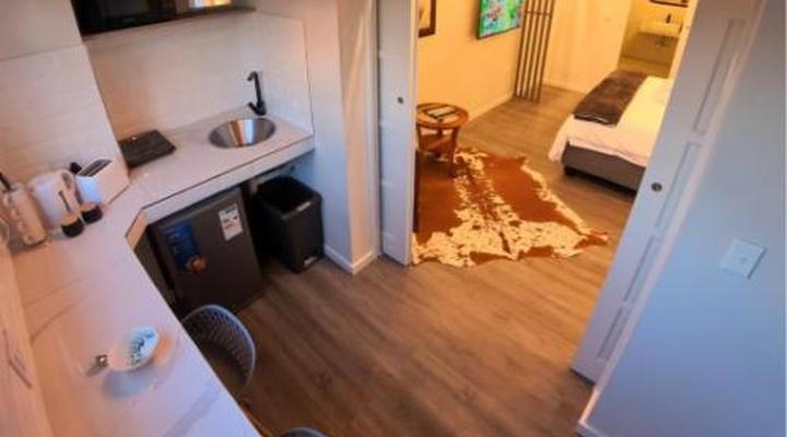 Spacube Luxury Suites and Spa