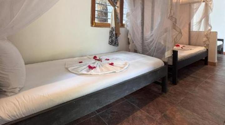 Paje by Night Bungalows