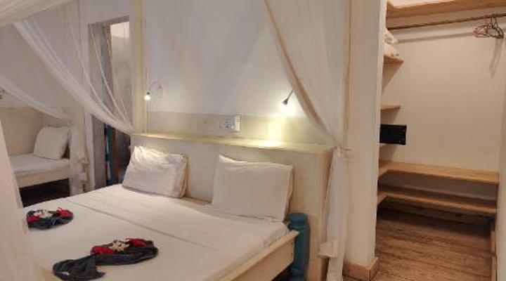 Paje by Night Bungalows