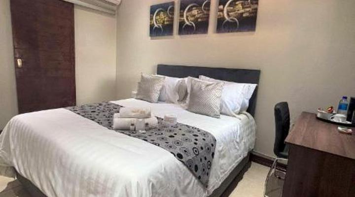 The Pillows Suites Villa