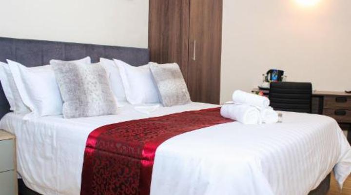 The Pillows Suites Villa