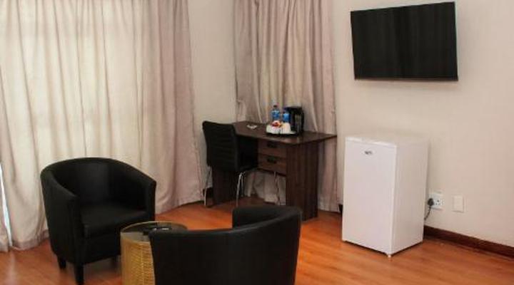 The Pillows Suites Villa