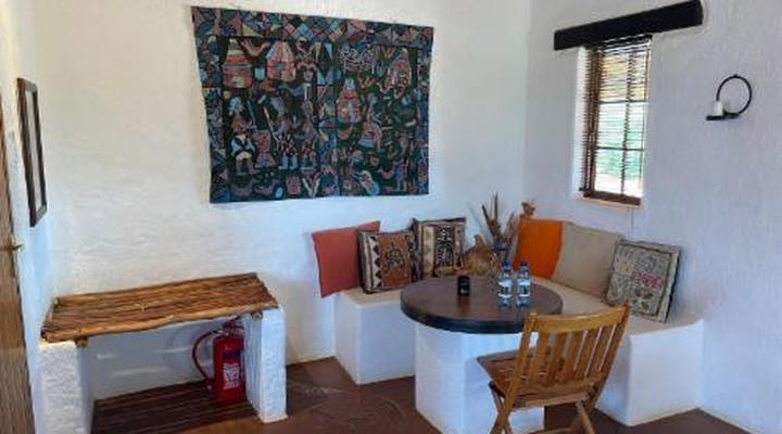 Eningu Clayhouse Lodge