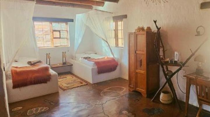 Eningu Clayhouse Lodge