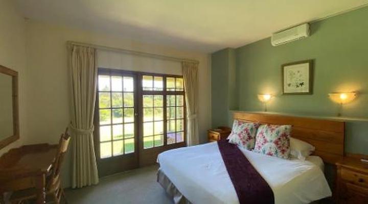 Champagne Valley Resort