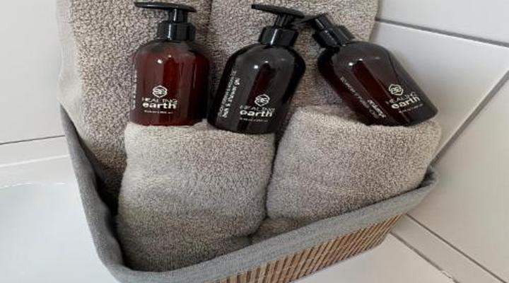 175 A on Uniab Close