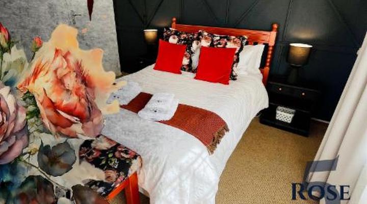 Longtom Farm Guest House