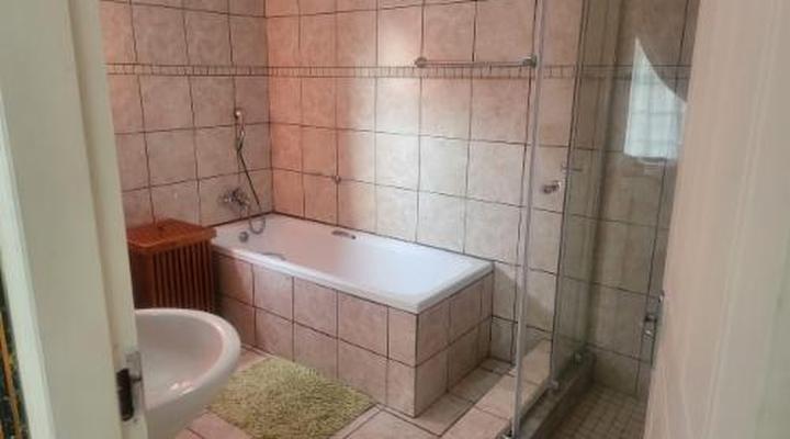 Villa Hadassa and Spa