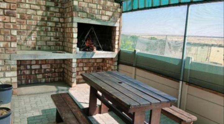 Carlo's Mountain Lodge