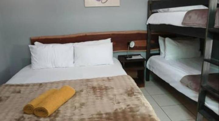 Carlo's Mountain Lodge