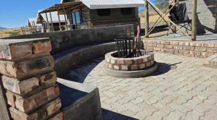 Carlo's Mountain Lodge