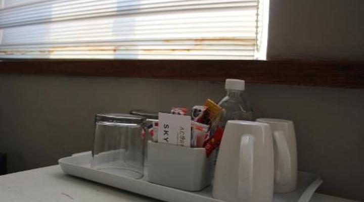 Acorn Lodge & Skydeck Sunset Café