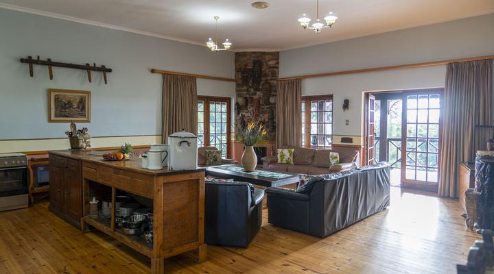 Mentors Country Estate