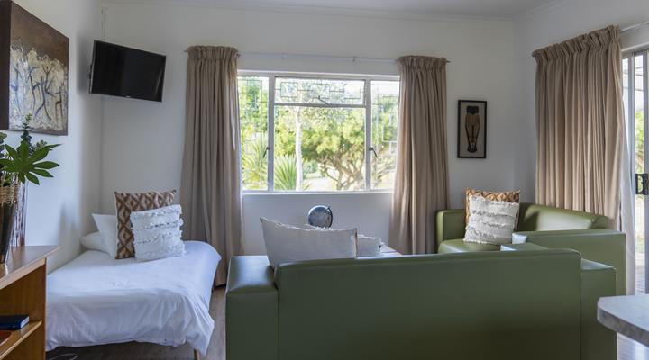 Mentors Country Estate