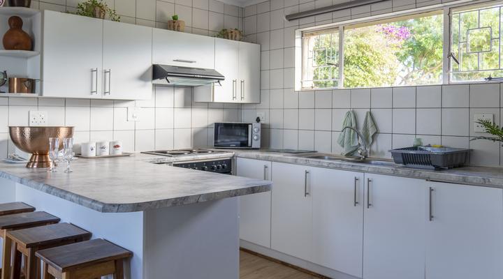 Mentors Country Estate