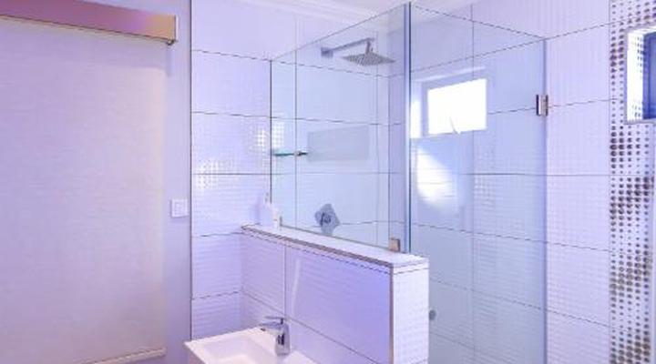 SkyLight Guest Lodge